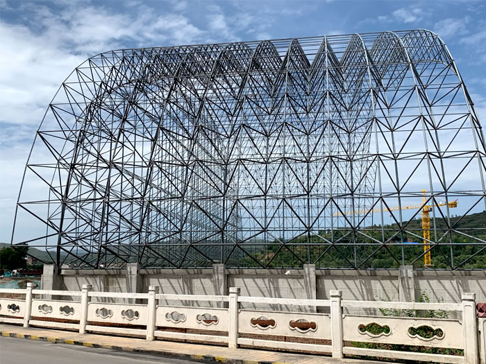 澳门山寨矿储煤棚网架